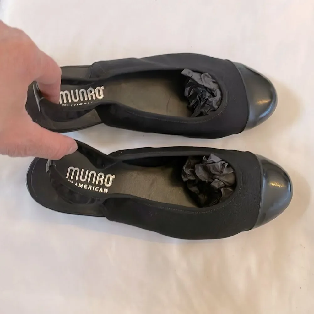 MUNRO LIGHTWEIGHT WOMENS SLINGBACK SHOES.   BEAUTIFULLY PADDED.   NEW IN BOX